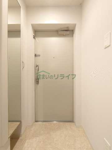 エスモア森下の玄関写真