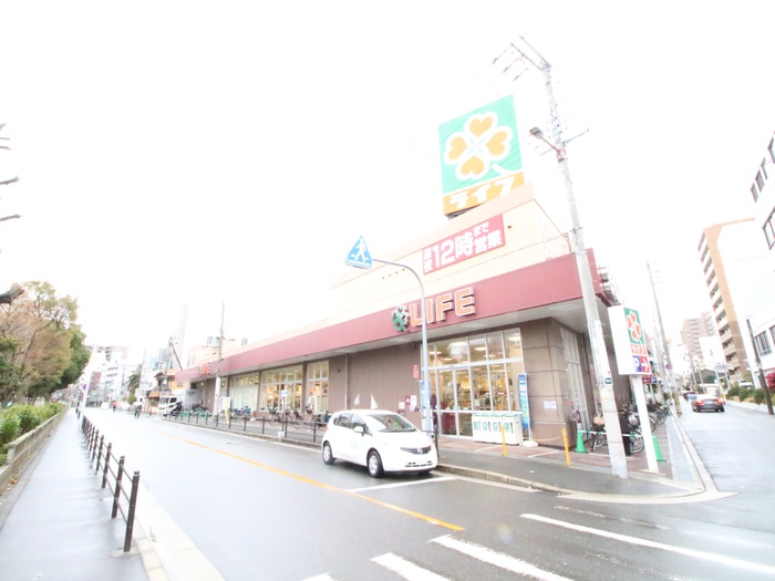スーパー　ライフ西田辺店（スーパー）まで100m