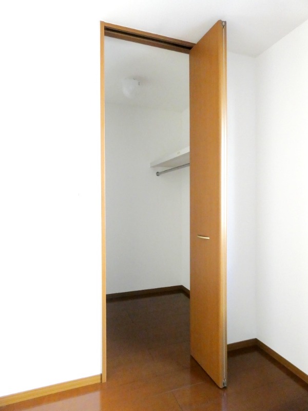 収納　図面と現状に相違がある場合には現状を優先