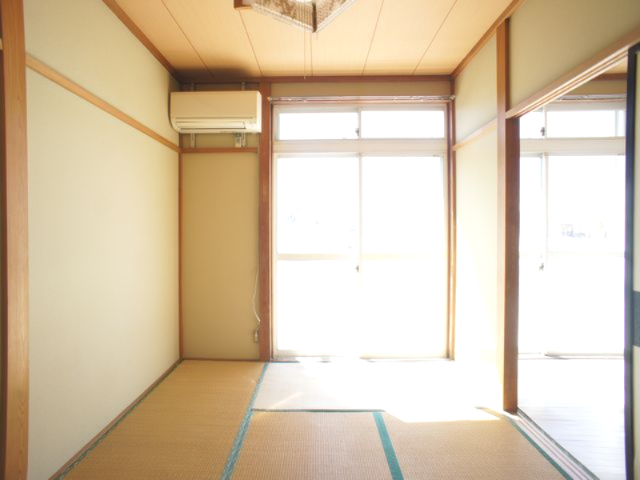 その他部屋・スペース　快適に過ごせるエアコンが付いています♪