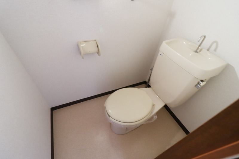 トイレ　図面と現状に相違がある場合には現状を優先