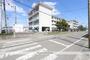 中学校　川内中学校（中学校）まで621m