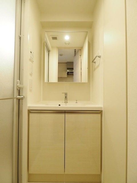 洗面設備　参考写真です