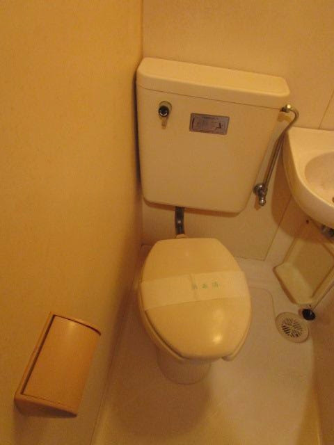 トイレ　別室参考写真