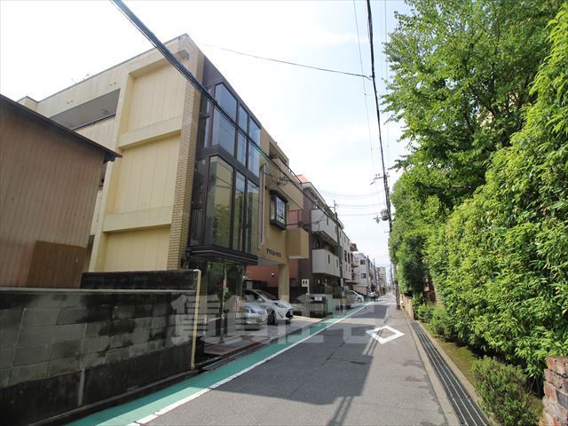 コンビニ　ローソン　高槻緑町店（コンビニ）まで436m