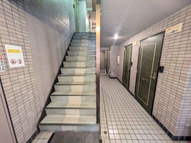 ロビー
