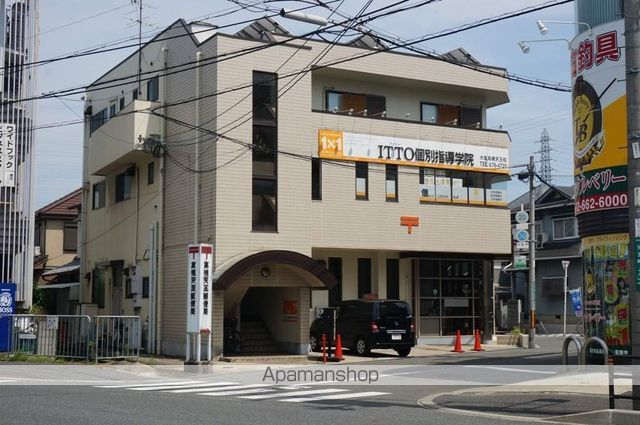 郵便局　高槻天王郵便局（郵便局）まで525m