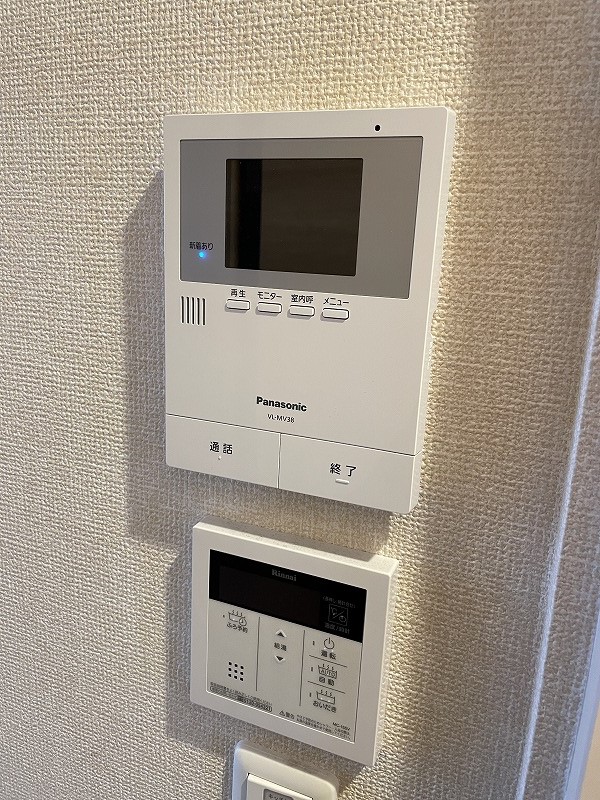 セキュリティ　※同じ間取りの105号室の写真です