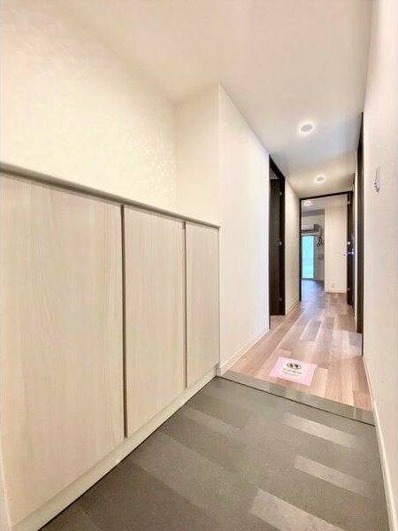 玄関　くじらのゼロ賃貸は＼仲介手数料0円×初期費用最安×全国対応／