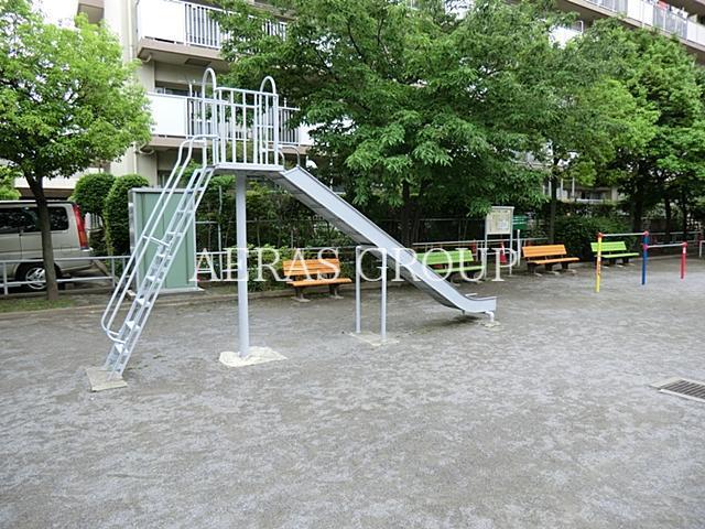 公園　梅田七丁目児童遊園（公園）まで424m