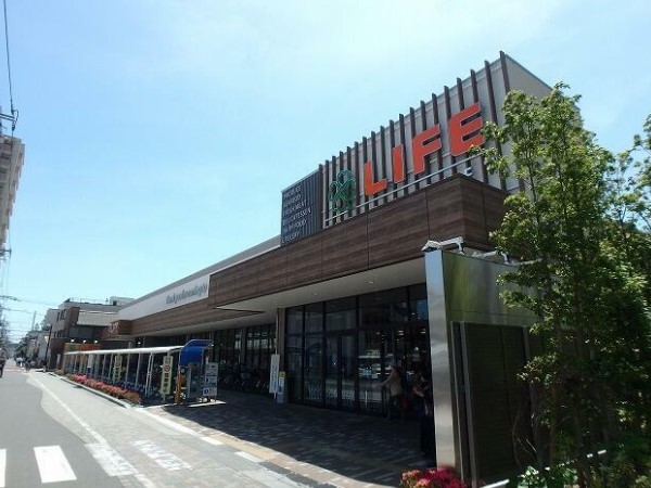 スーパー　ライフ蕨駅前店（スーパー）まで362m