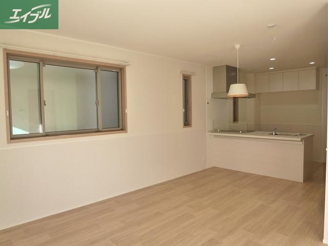 Artemis Aoeの居間写真
