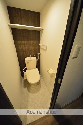 地下鉄東西線 東札幌駅 徒歩4分 4階建 築7年のトイレ写真