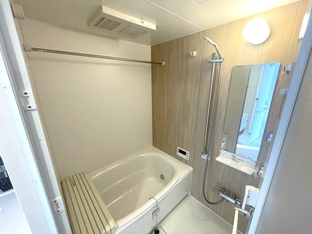 ＪＲ東海道本線 新大阪駅 徒歩10分 12階建 築2年の風呂写真