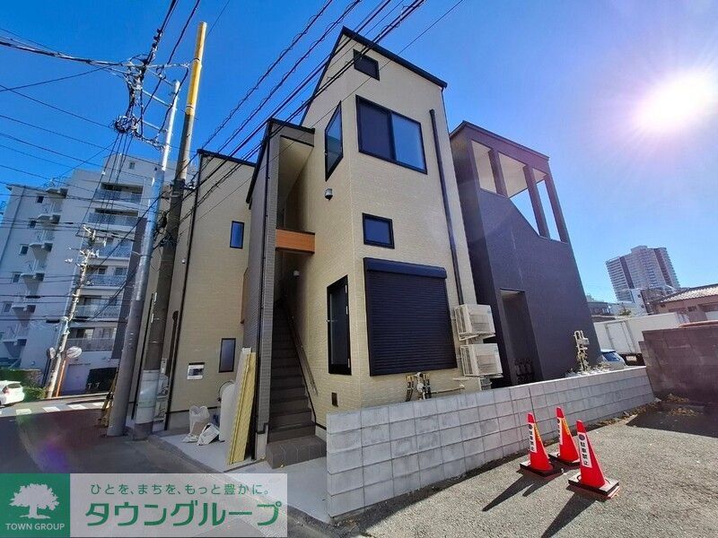 ハーモニーテラス平井VIIIの外観写真