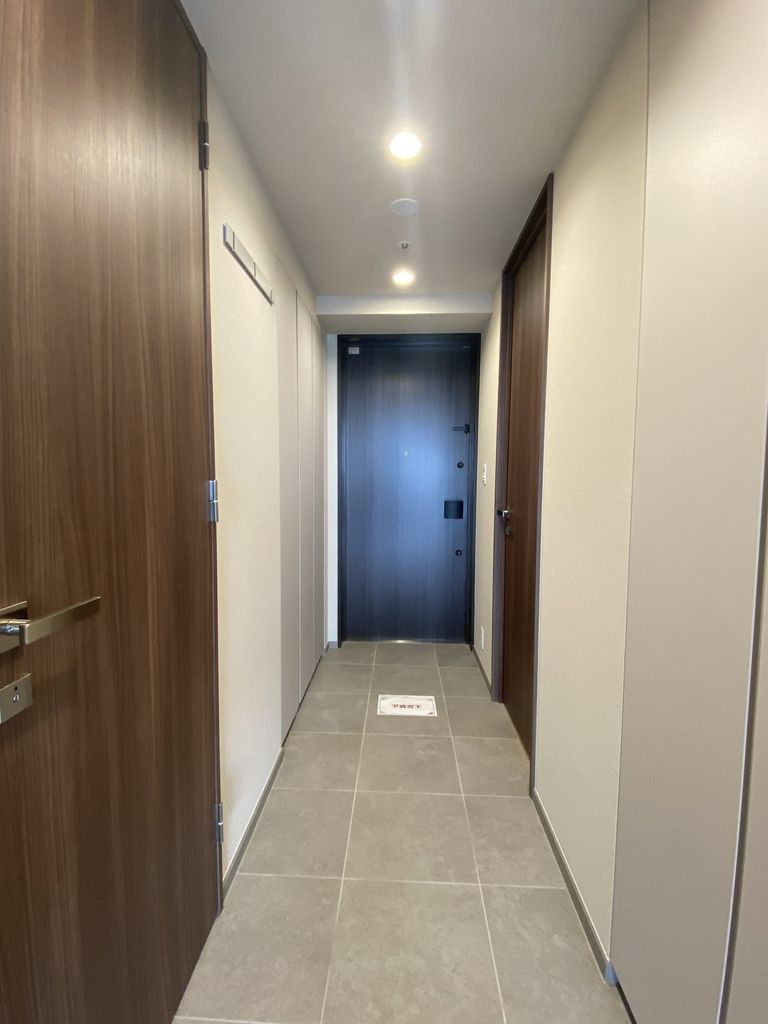 玄関　同間取りタイプ別部屋写真