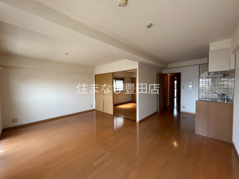 居室・リビング　同型別部屋写真
