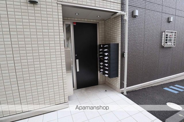 ＪＲ中央線 豊田駅 徒歩15分 3階建 築10年の外観写真