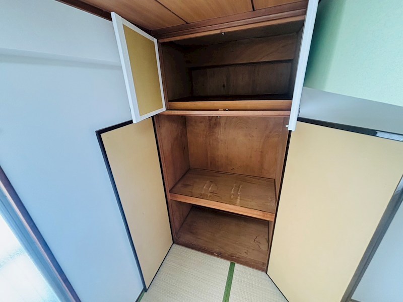 収納　同一物件別部屋写真