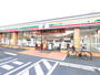 コンビニ　セブンイレブン扇大橋インター店（コンビニ）まで733m