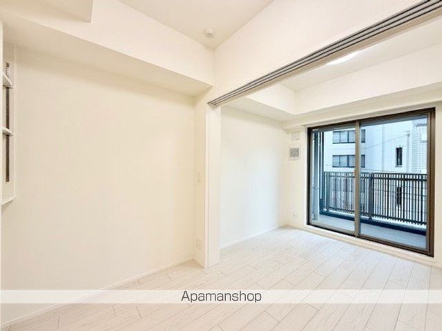 Brillia ist 大井町の居間写真