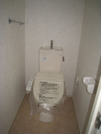 トイレ　※他部屋のお写真になります