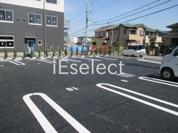 駐車場　敷地内駐車場