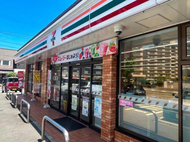 コンビニ　セブンイレブン名古屋稲永団地前店（コンビニ）まで442m