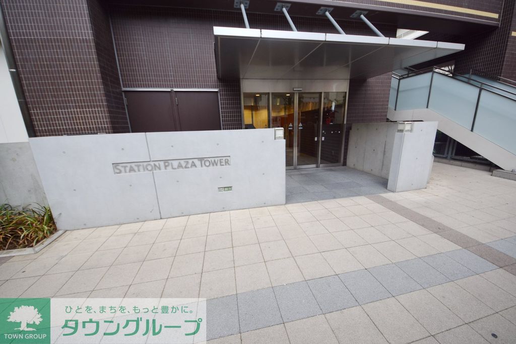 エントランス　エントランス