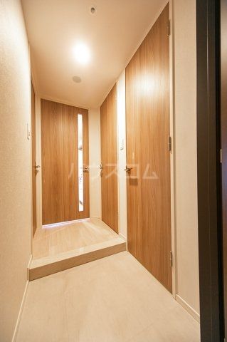 パークアクシス赤羽南の玄関写真