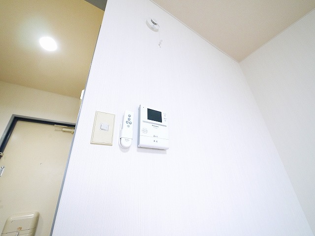 セキュリティ　TV付きモニターホンも完備