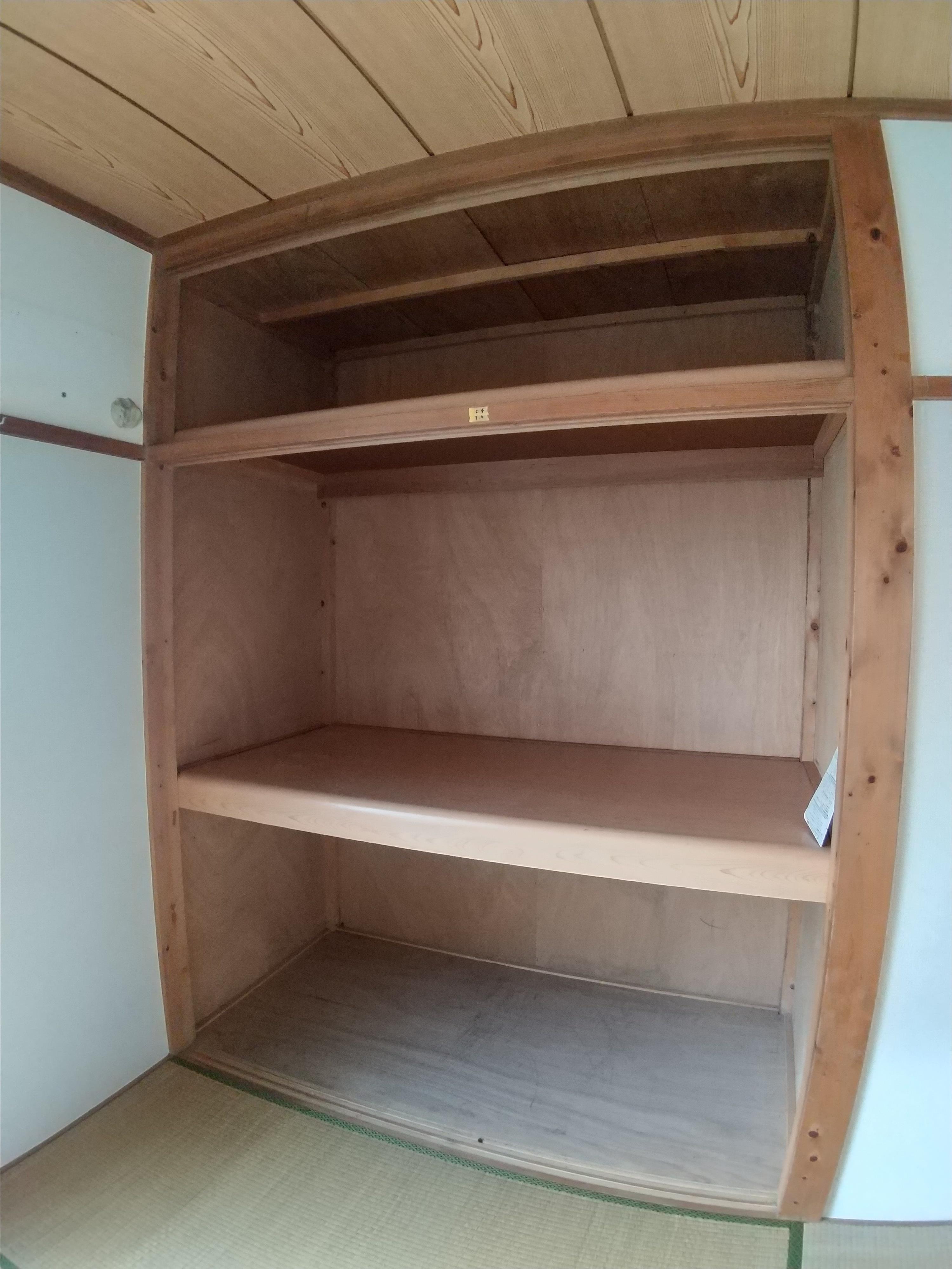 その他部屋・スペース　北西側和室6帖　収納