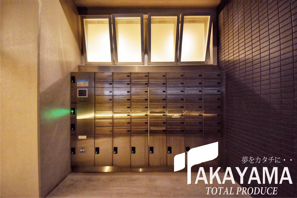 バルコニー　宅配ボックスも完備★