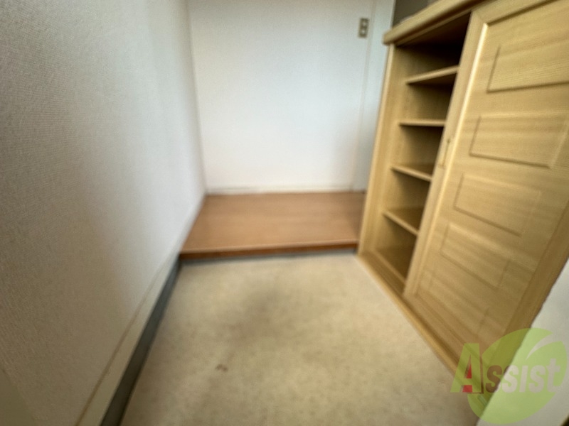 玄関　玄関も広々で開放感がありとても使い勝手が良いです。