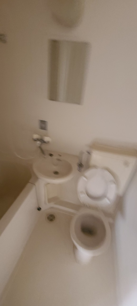 バス・シャワールーム　205