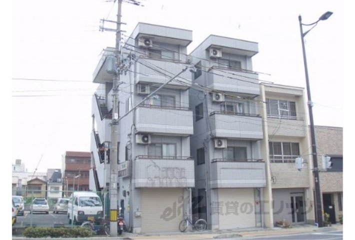京都市南区吉祥院井ノ口町のマンションの建物外観
