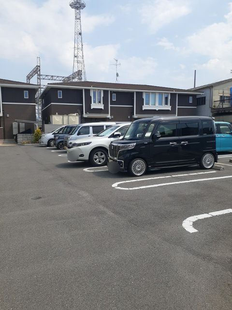 【泉南郡田尻町吉見のアパートの駐車場】