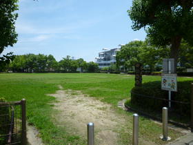 公園