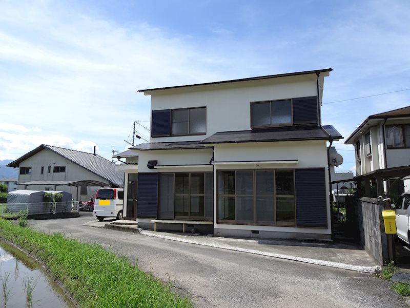 平井一戸建の建物外観