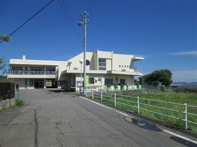 【西尾市西幡豆町のアパートの幼稚園・保育園】