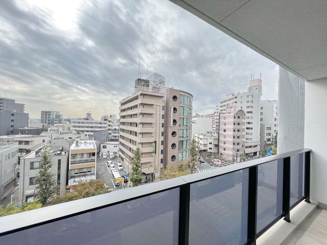 【川崎市川崎区新川通のマンションの眺望】