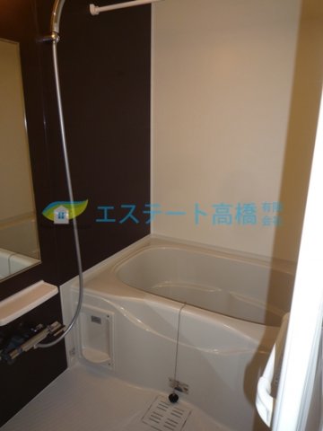 バス・シャワールーム　写真は他の部屋の写真です。