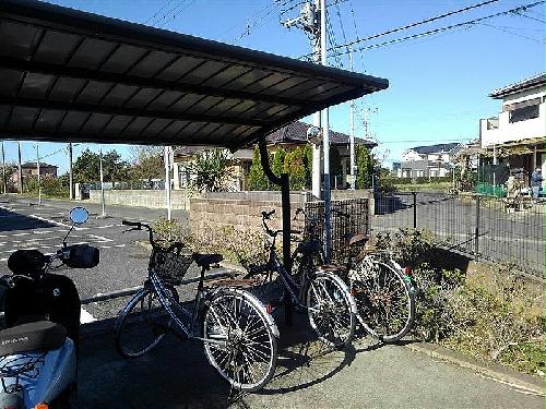 その他共有部分　駐輪場完備