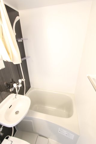 バス・シャワールーム　同シリーズ物件の参考写真です。