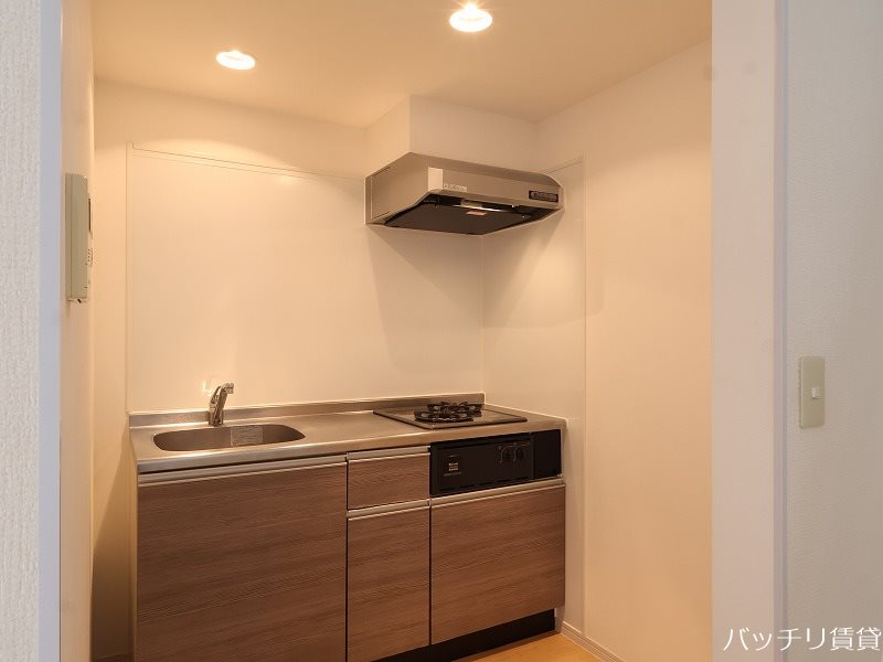 キッチン　画像は、同型タイプの為、現状を優先いたします。