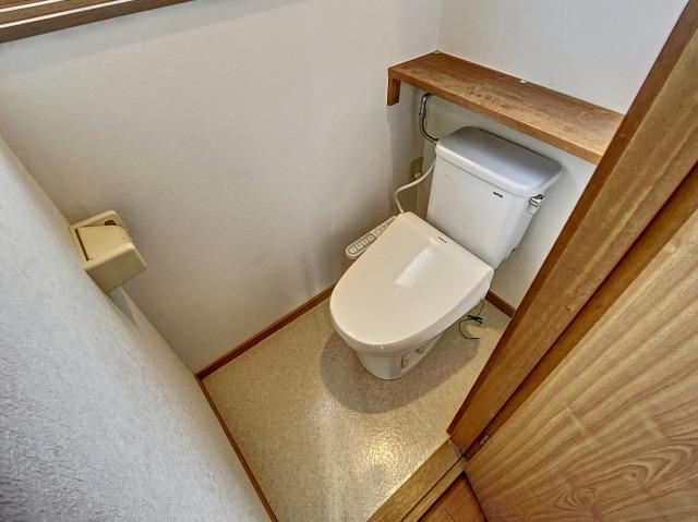 トイレ　トイレ