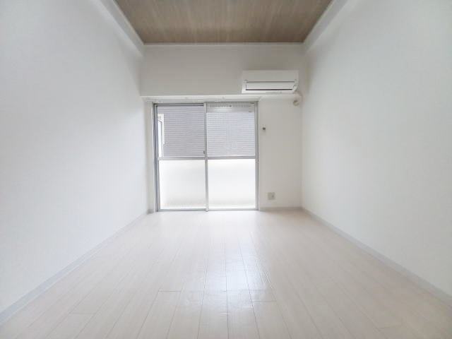 居室・リビング　同仕様