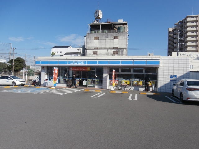 コンビニ　ローソン和歌山餌差町店様（コンビニ）まで435m