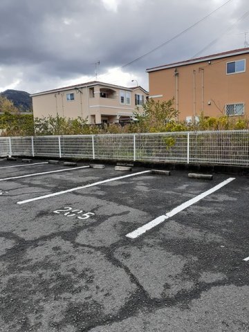 駐車場　駐車場があります