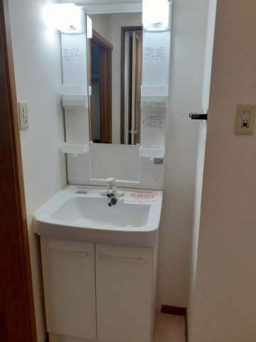 洗面設備　広い洗面スペース